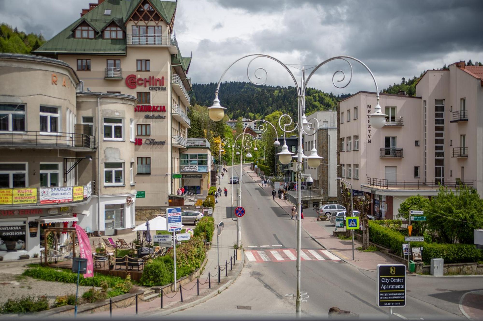 Apartamenty City Center - Zdrojowe Krynica Zdroj Luaran gambar